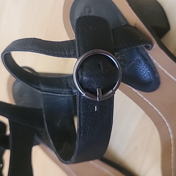 Splendid Black Adam Block Heels Ankle Strap with Buckle Closure Sandals Size 8 M - Picture 9 of 9